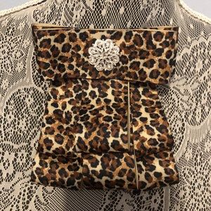 Animal Print Women’s Ribbon Tie with Flower Brooch